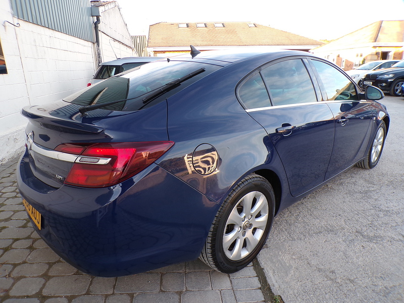 Vauxhall Insignia CDTi SRi Nav - U1635