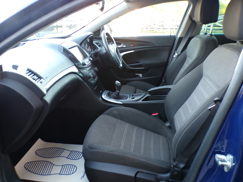 Vauxhall Insignia CDTi SRi Nav - U1635