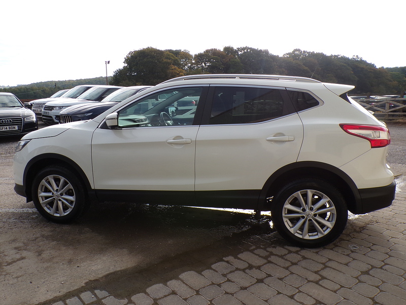 Nissan Qashqai dCi n-tec+ - U1649
