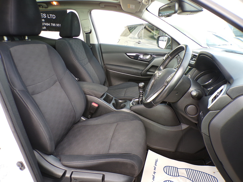 Nissan Qashqai dCi n-tec+ - U1649