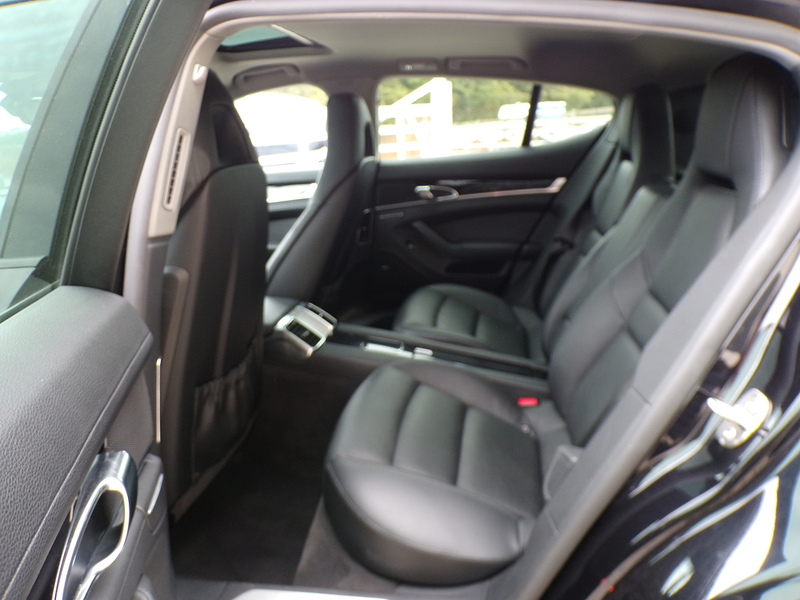 Porsche Panamera D V6 - U1654