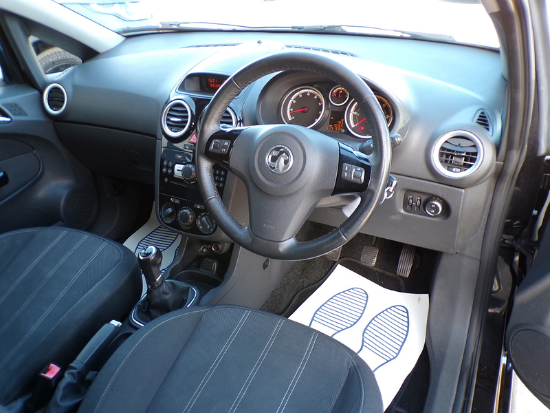 Vauxhall Corsa Limited Edition - U1658