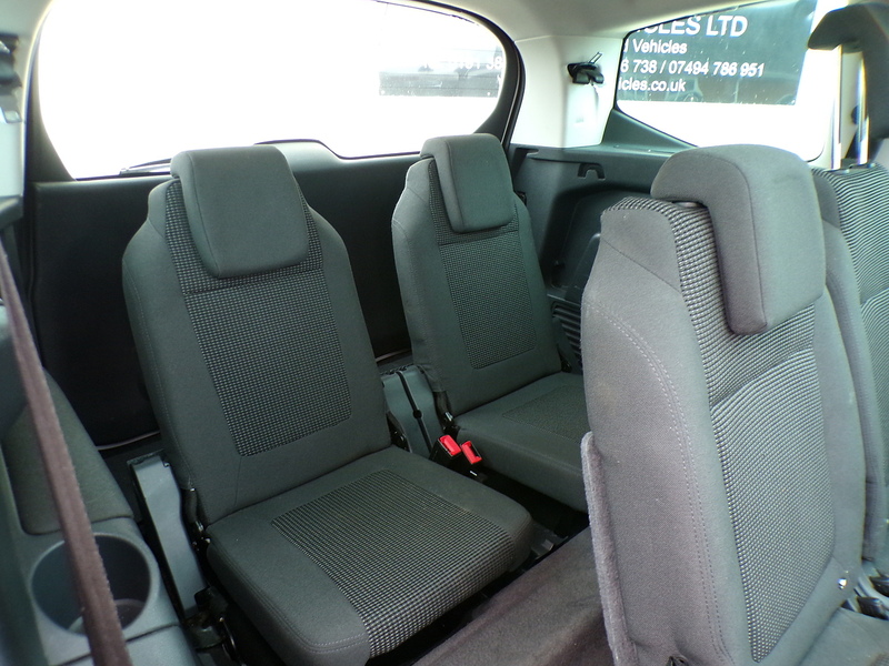 Peugeot 5008 e-HDi Allure - U1663