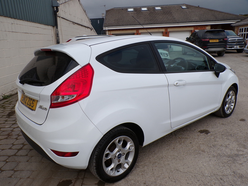Ford Fiesta Edge - U1666
