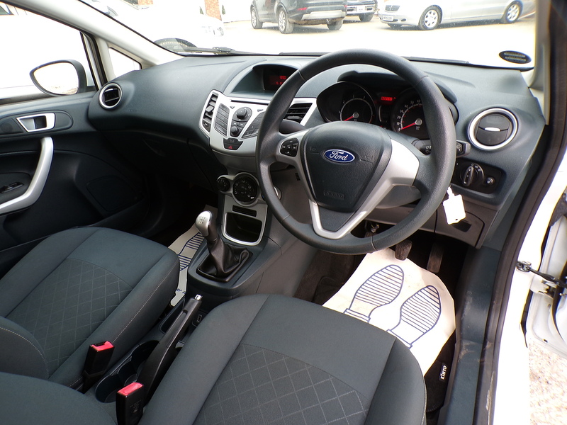Ford Fiesta Edge - U1666