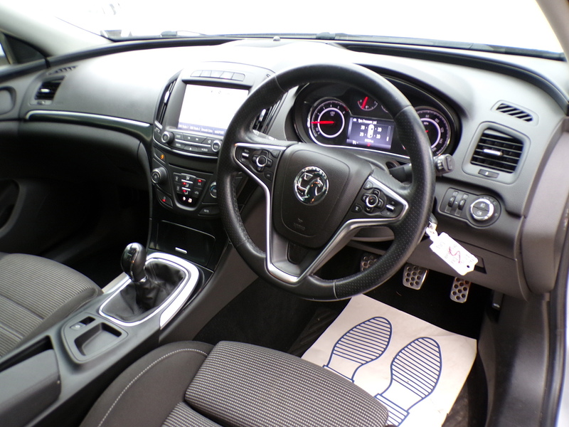 Vauxhall Insignia CDTi ecoFLEX SRi Nav - U1667