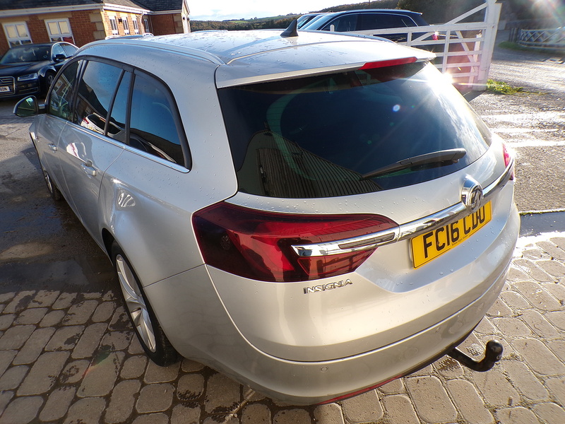 Vauxhall Insignia CDTi ecoFLEX SRi Nav - U1667