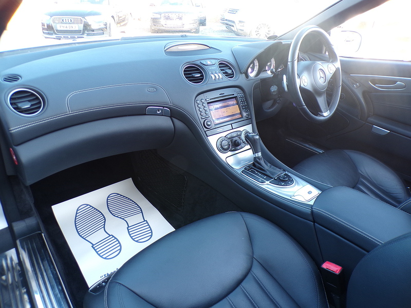 Mercedes-Benz SL SL350 - U1671