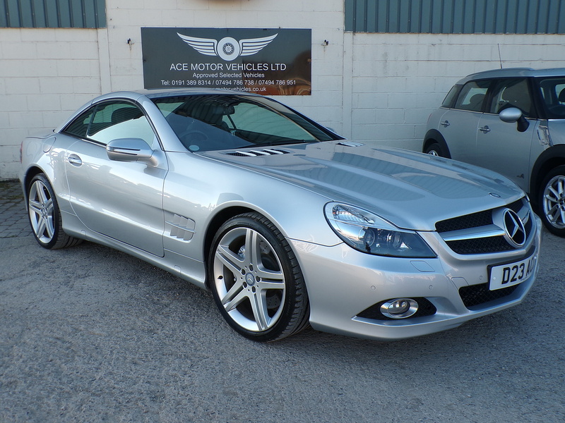 Mercedes-Benz SL SL350 - U1671