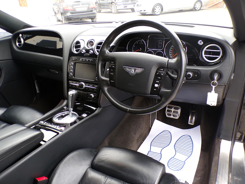 Bentley Continental GT - U1672