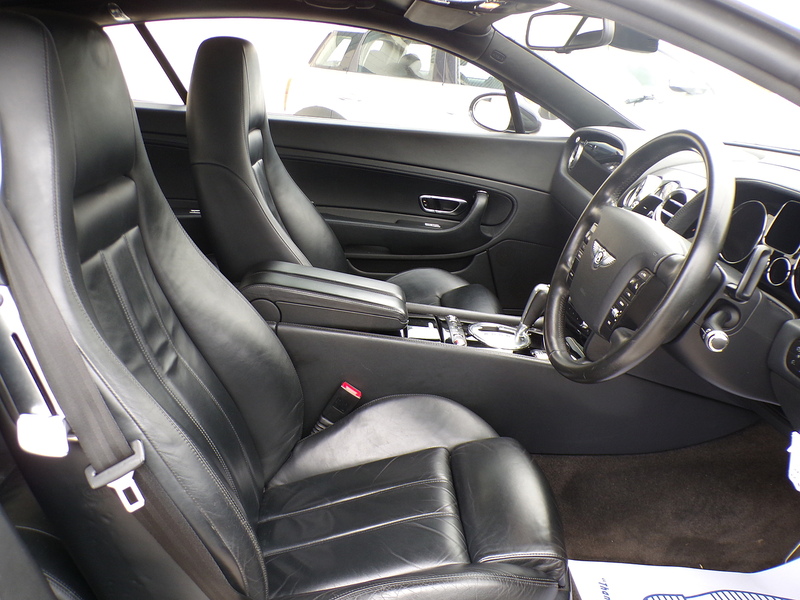 Bentley Continental GT - U1672