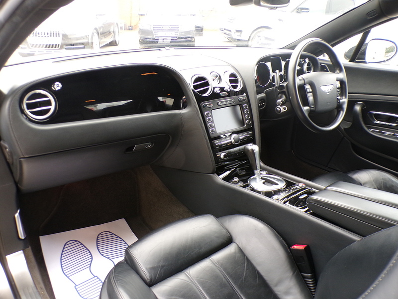 Bentley Continental GT - U1672