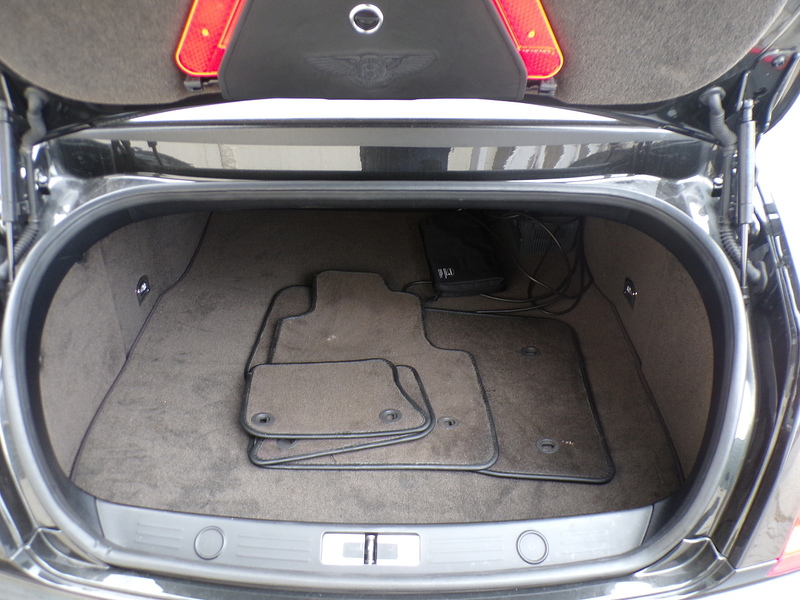 Bentley Continental GT - U1672