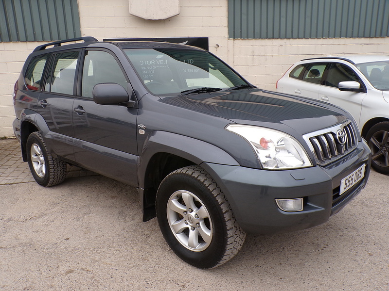 Toyota Land Cruiser D-4D LC4 - U1673