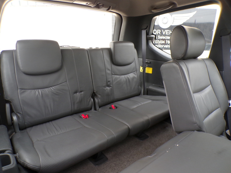 Toyota Land Cruiser D-4D LC4 - U1673