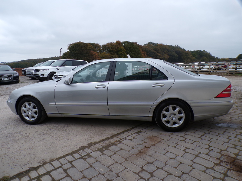 Mercedes-Benz S Class S500 - U1677