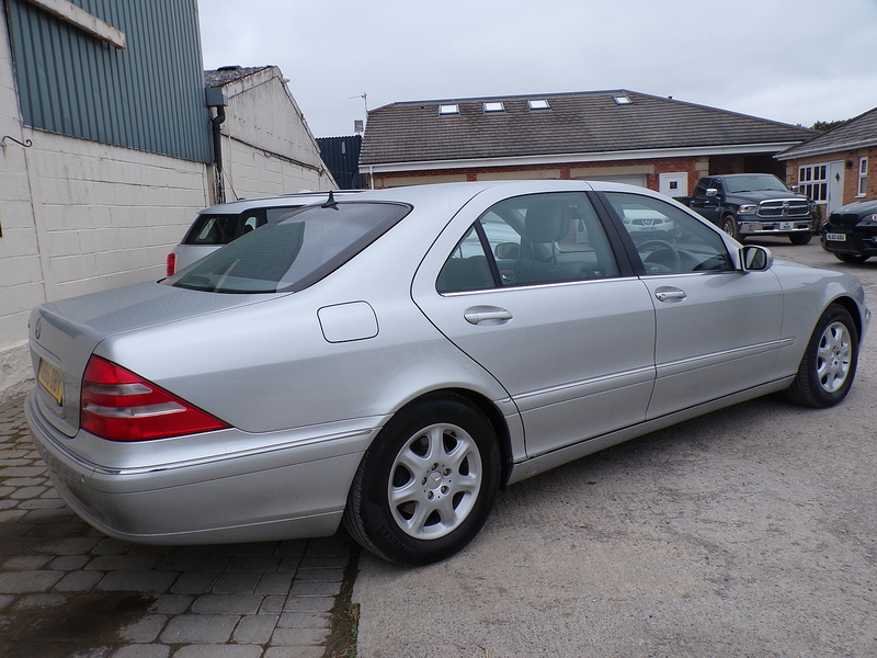 Mercedes-Benz S Class S500 - U1677