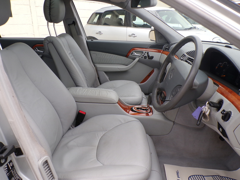 Mercedes-Benz S Class S500 - U1677