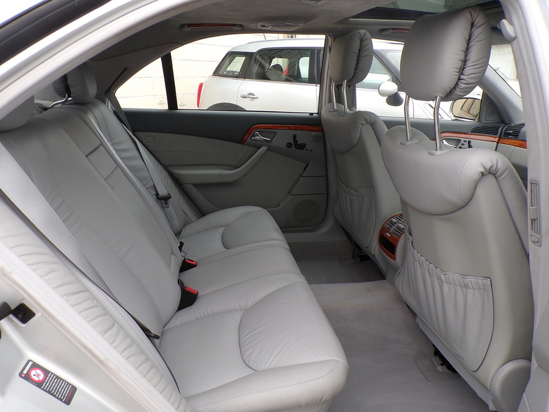 Mercedes-Benz S Class S500 - U1677