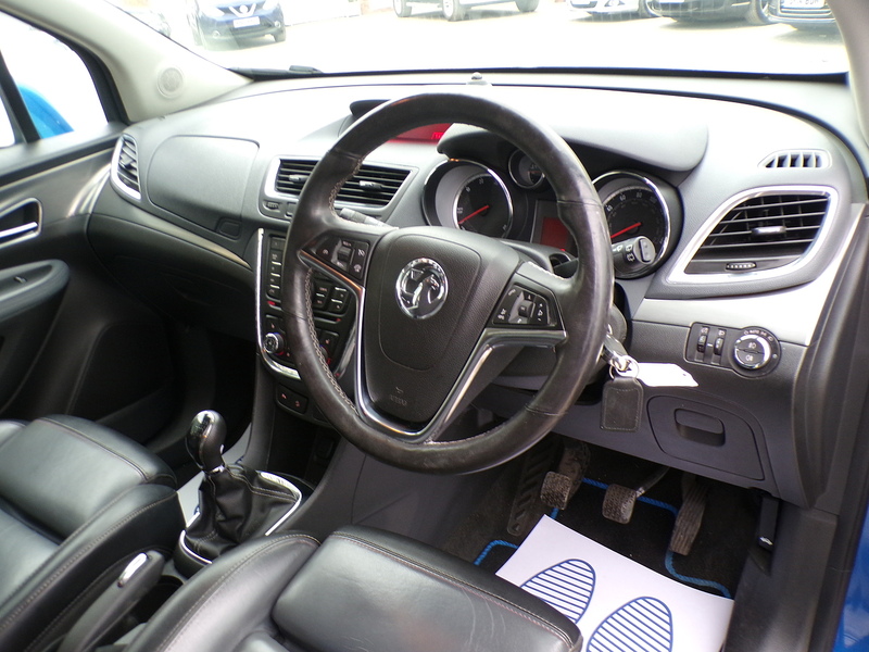 Vauxhall Mokka CDTi SE - U1687