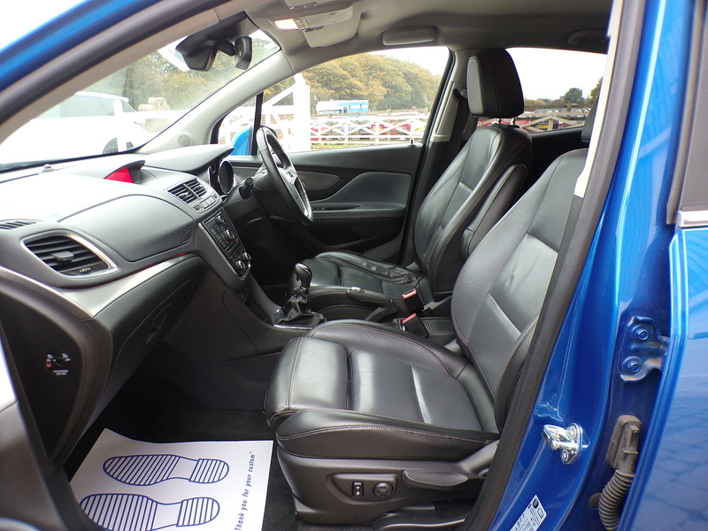 Vauxhall Mokka CDTi SE - U1687