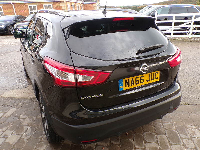 Nissan Qashqai dCi N-Connecta - U1691