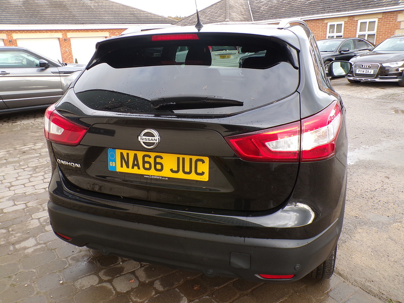 Nissan Qashqai dCi N-Connecta - U1691