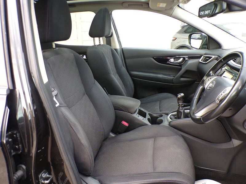 Nissan Qashqai dCi N-Connecta - U1691