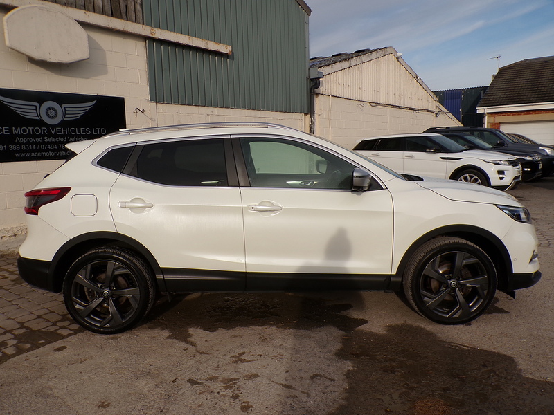 Nissan Qashqai dCi Tekna+ - U1697