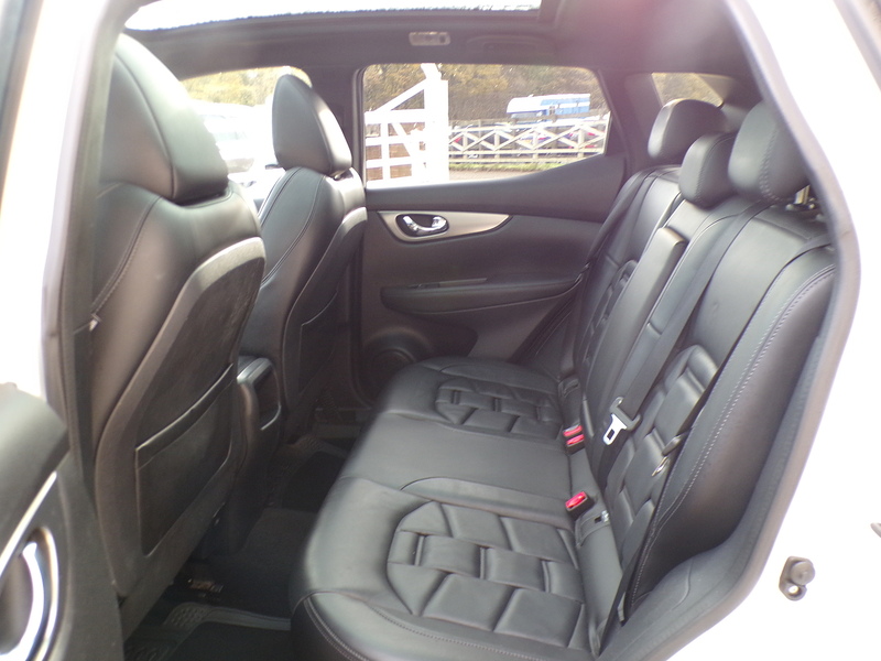 Nissan Qashqai dCi Tekna+ - U1697