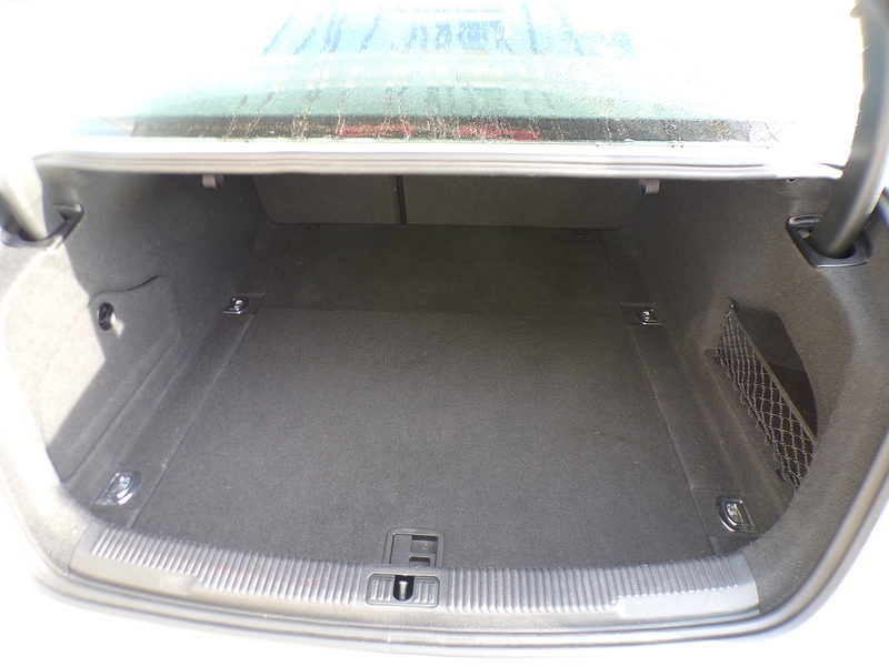 Audi A6 Saloon TDI ultra S line - U1698