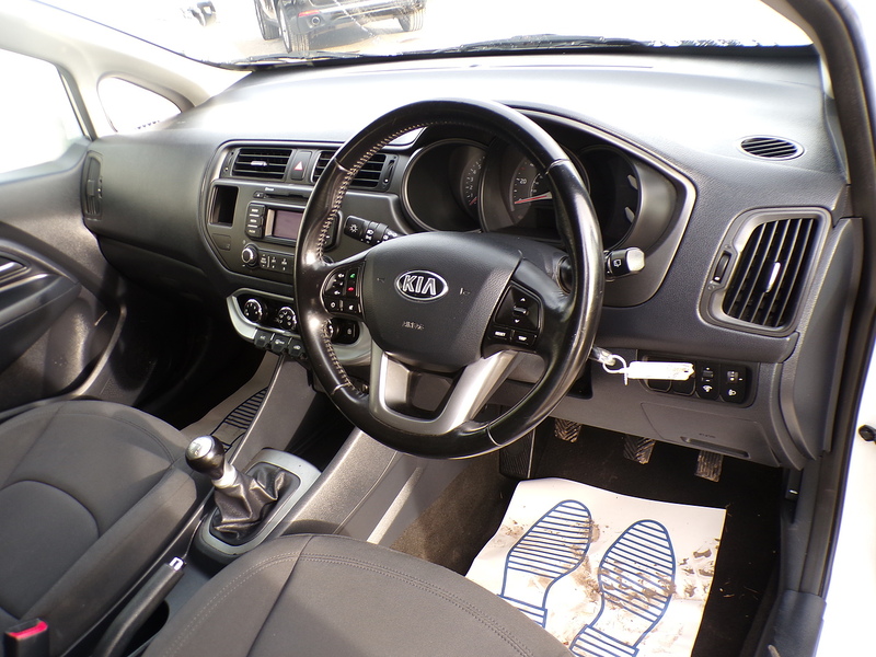 Kia Rio 2 - U1699
