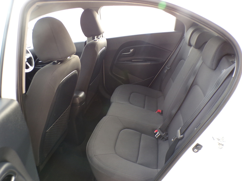 Kia Rio 2 - U1699