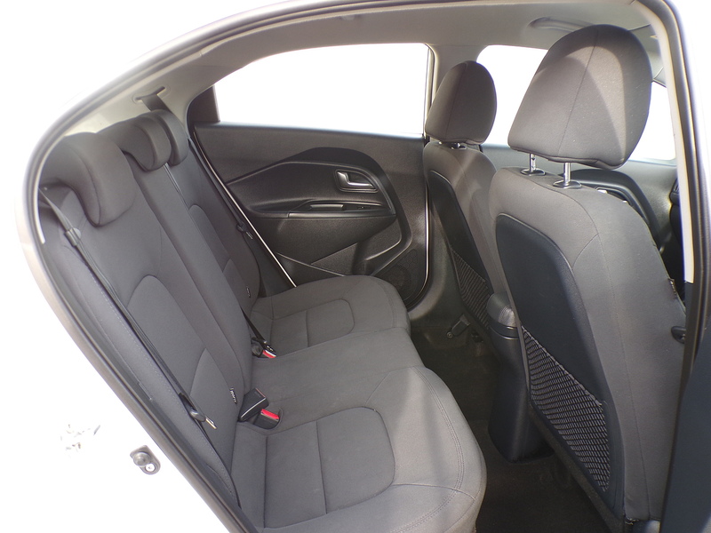 Kia Rio 2 - U1699
