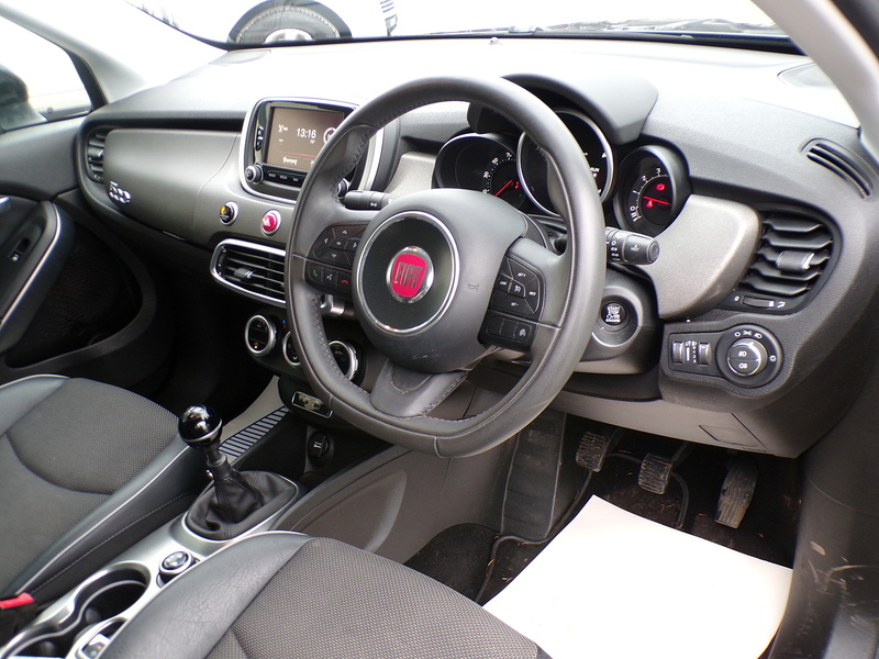 Fiat 500X MultiAir Cross Plus - U1703