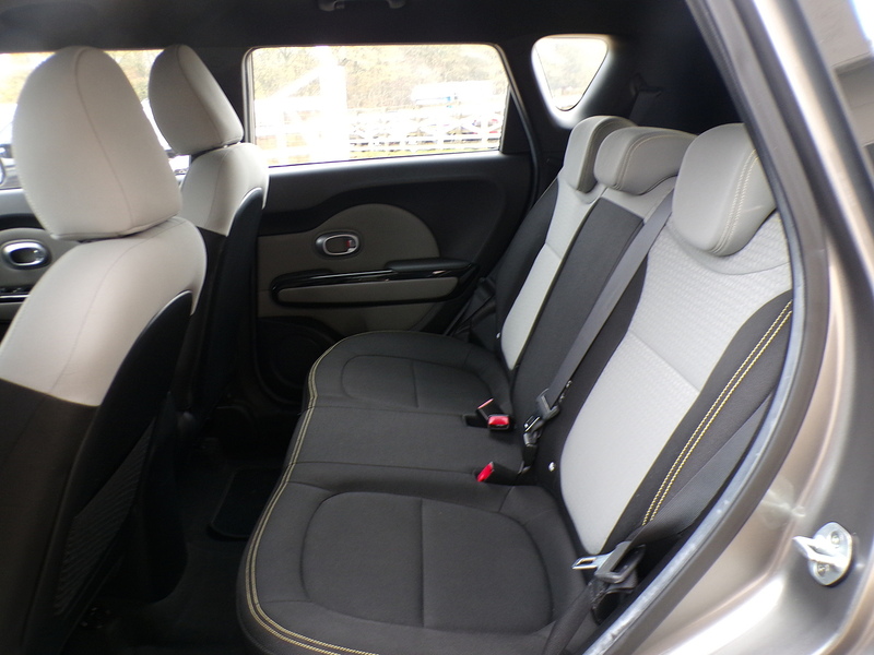 Kia Soul CRDi Connect Plus - U1704