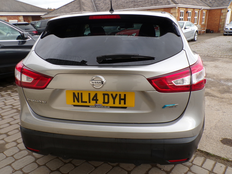 Nissan Qashqai dCi Acenta Premium - U1707