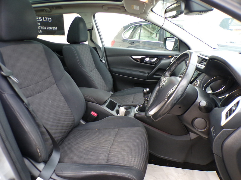 Nissan Qashqai dCi Acenta Premium - U1707