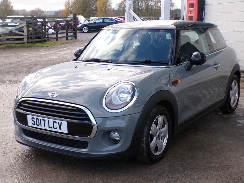 MINI Hatch Cooper - U1713