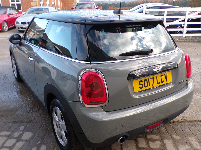 MINI Hatch Cooper - U1713