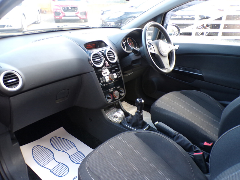 Vauxhall Corsa Limited Edition - U1714