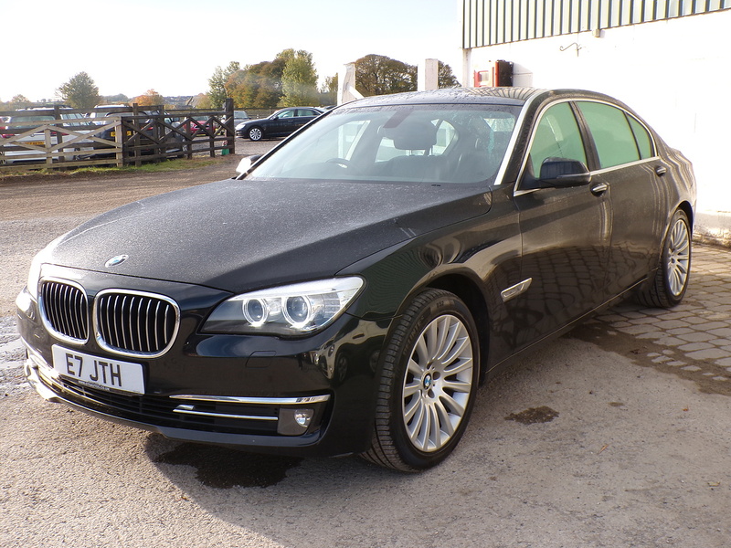 BMW 7 Series 730Ld SE - U1716