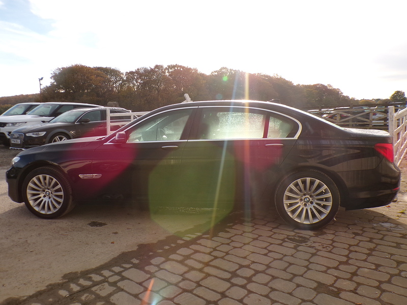 BMW 7 Series 730Ld SE - U1716