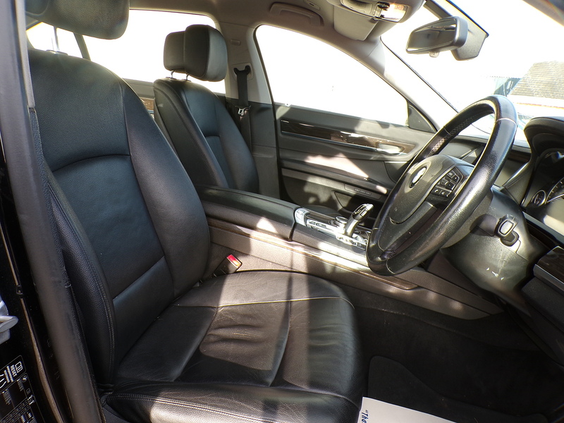 BMW 7 Series 730Ld SE - U1716