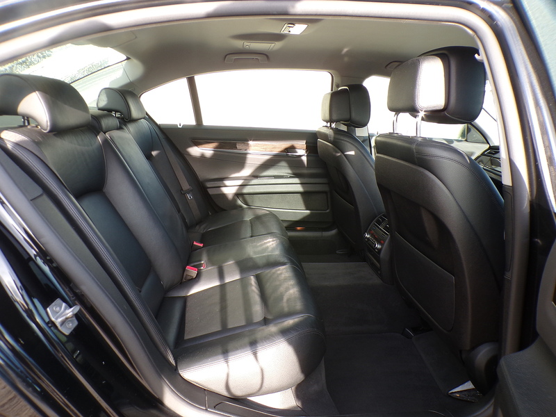 BMW 7 Series 730Ld SE - U1716