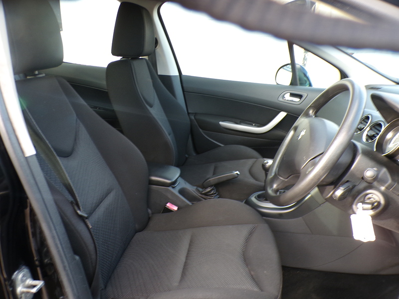 Peugeot 308 HDi Millesim - U1719