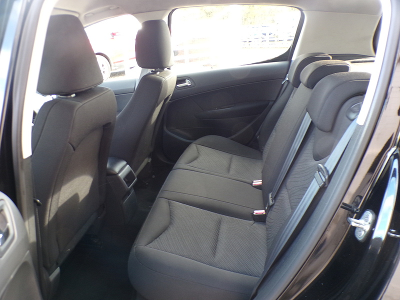 Peugeot 308 HDi Millesim - U1719