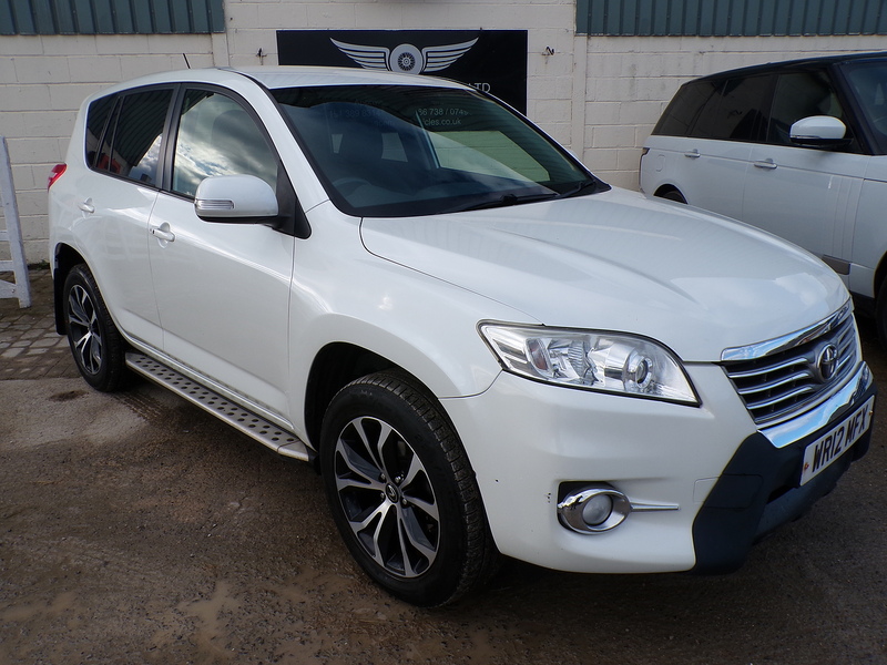 Toyota RAV4 D-4D XT-R - U1720