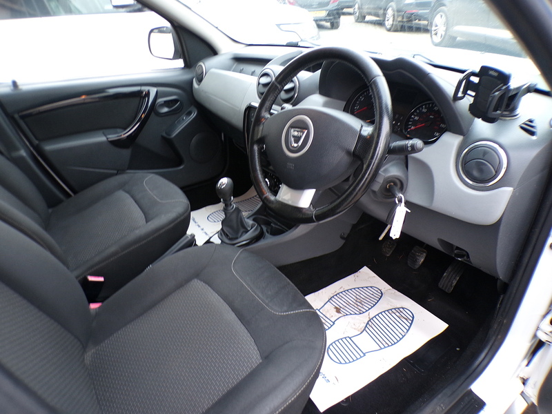 Dacia Duster dCi Laureate - U1721