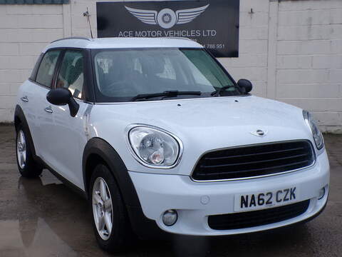 MINI Countryman 1.6 Cooper D SUV 5dr Diesel Manual ALL4 Euro 5 (s/s) (112 ps)